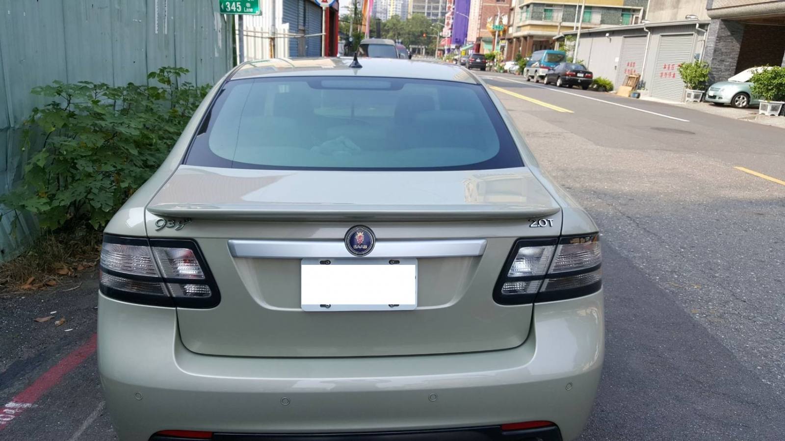 台南吳先生的SAAB更換DLE 5W-60 24H GT3 PRO機油和IGAT 9004變速箱油